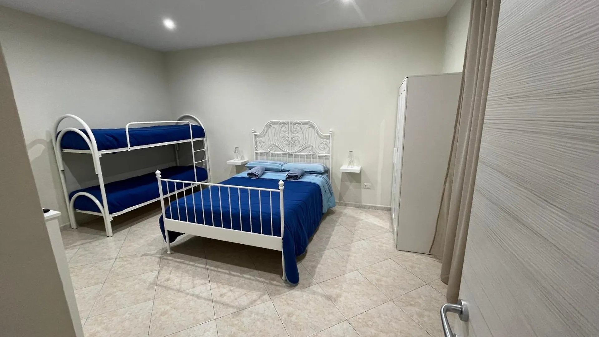 La Casa Di Napoli Apartment